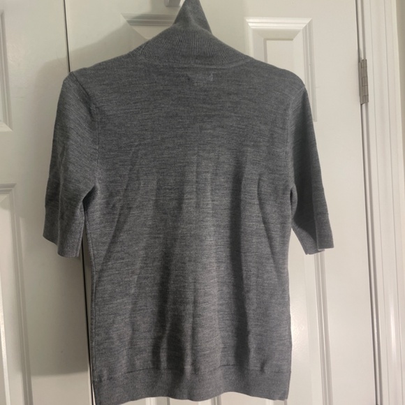 LLbean turtleneck shirt. Never worn with tags - Picture 4 of 4